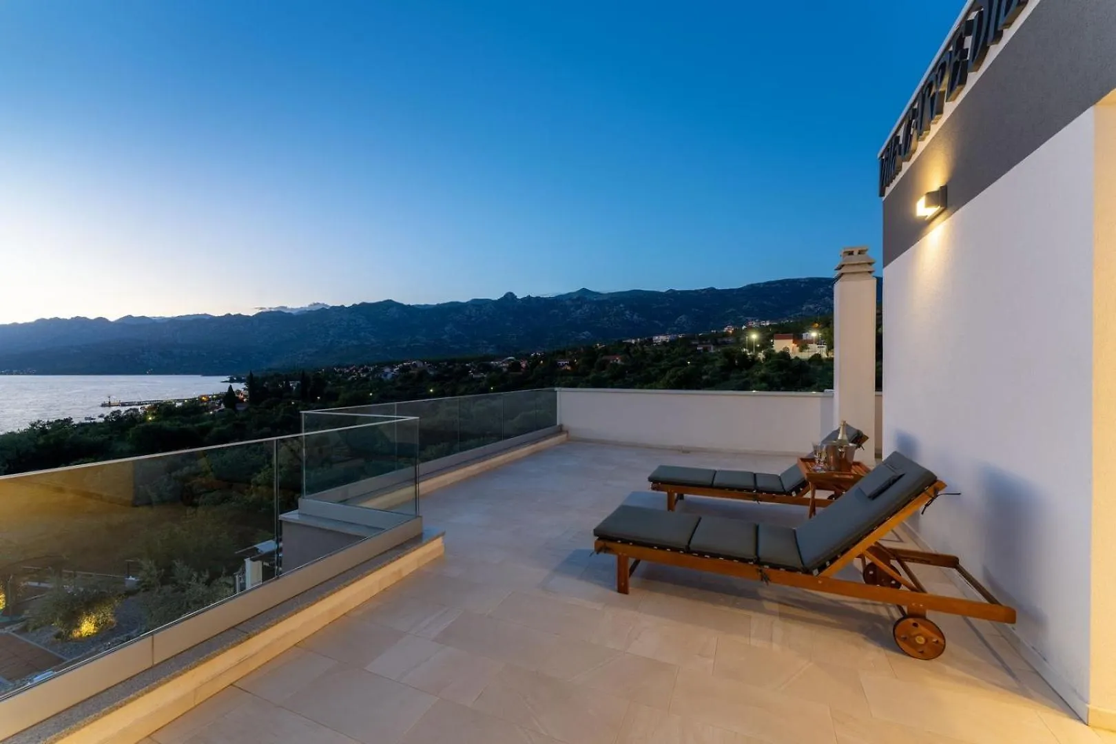 Luxury Villa Wonder Heated Pool 32 M2 Sea View Масленица 0*,  Хорватия